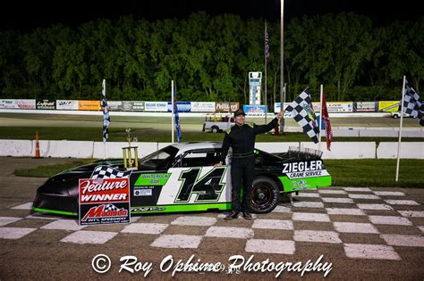 Madison International Speedway | Wisconsin's FASTEST Half-Mile