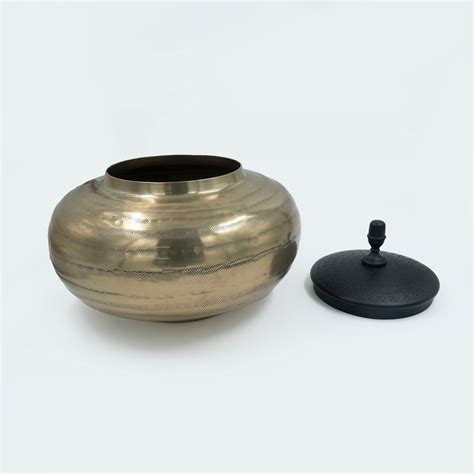 Buy Artefacts Decor | Vibhooti Black and Gold Urn | Shop at The Purple ...