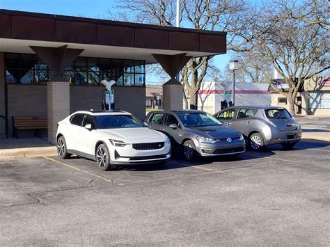 Berkley Library | Berkley, MI | EV Station