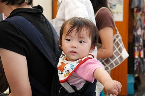 日本年輕人不婚不生 2018出生嬰兒人數創120年新低 | 信傳媒
