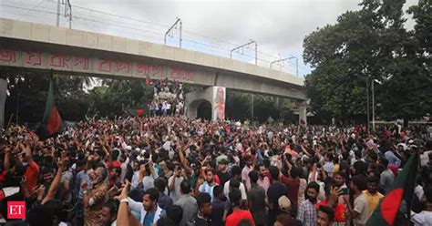 Two deputy governors of Bangladesh Bank resign after Hasina's exit ...