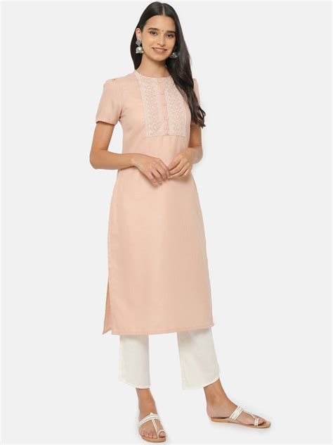 Saaki | Women's Clothing Brand co-created with Samantha Ruth Prabhu