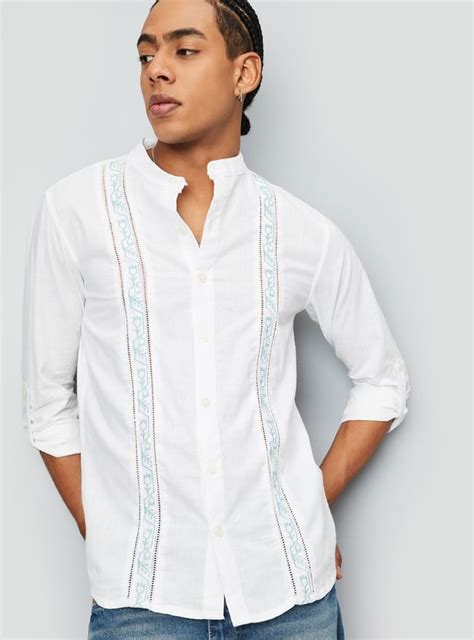 Buy Men Embroidered Slim Fit Kurta Online at just Rs. 899.0 ...