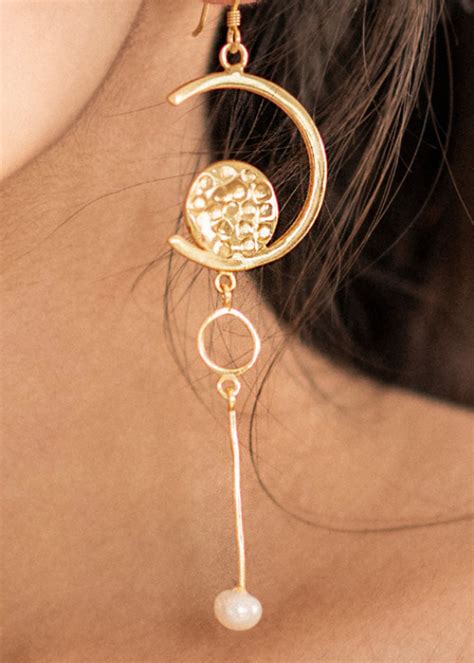 Get Classic Statement Baroque Drop Earrings at ₹ 2999 | LBB Shop