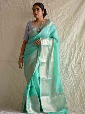 Buy Sundarii Rehbara-Linen Zari Saree with Unstitched Blouse Online