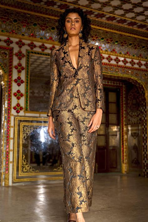 Dash and Dot - FLORAL BROCADE SUIT | Online Store – dash and dot
