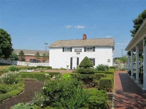 Hoover Historical Center (North Canton) - 2020 What to Know Before You ...