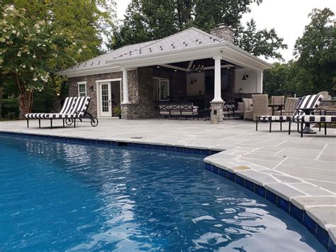 Expensive Pools 的图像结果