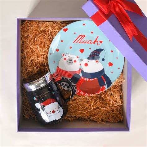 Merry Xmas Gift Hamper Box Set of 2 Online - Premium Gift Hamper | Nestasia
