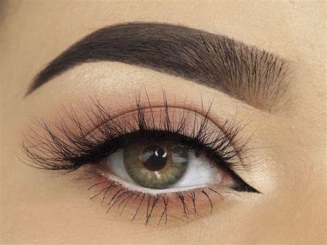 How To Recreate The Sultry Eye Makeup Look Seen On Shehnaaz Gill Recently