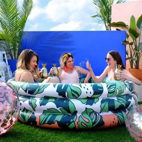 Minnidip Pools Are the Perfect Inflatable Pools for Adults | HGTV