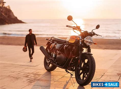 2024 Royal Enfield Interceptor 650 and Continental GT 650 Receive ...