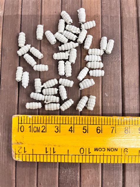 Worm plastic beads -100g pack – KnowHowArtCraft