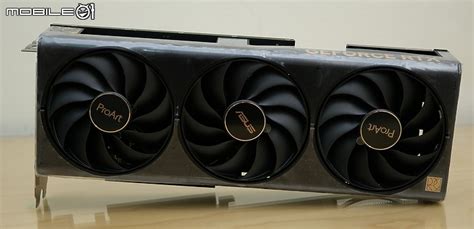 黑金風正常體積 ASUS ProArt RTX™ 4070 Ti OC 開箱 - Mobile01