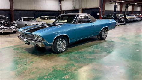 1968 Chevrolet El Camino Shows Dreamy Blue and Black Striped Attitude, It's Cheap - autoevolution