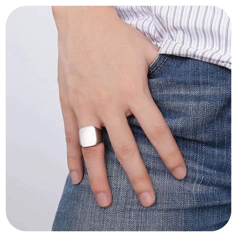 University Trendz - Trendy Jewellery for Every Occasion