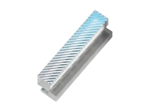 Beam Twisters™ provide 90° rotation of laser bar beams