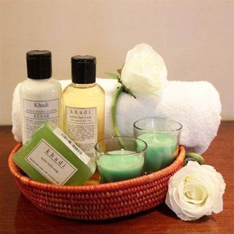 Buy Special Spa Hamper Online , Send Gifts To India - YuvaFlowers.com
