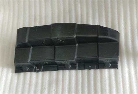 J7BZ6775A ENGINE SIDE SHIELD FORD – CarTrends