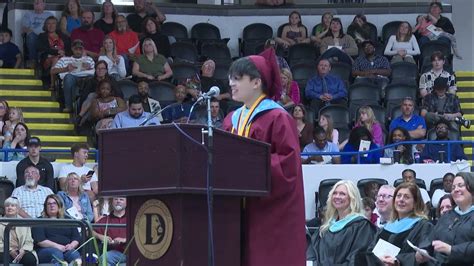 Valedictorian Devin Vo Graduation Speech 2024 - YouTube