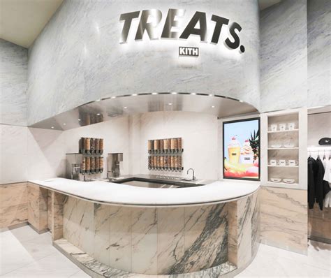 Kith Osaka がオープン