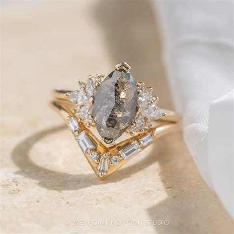 Wedding ring sets no diamonds | Beachweddingtips.com