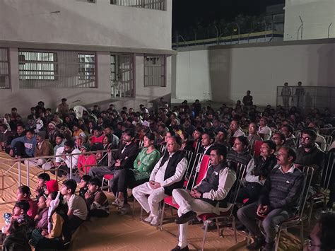 The cast of the film 'Laalo' reached Himmatnagar Jail