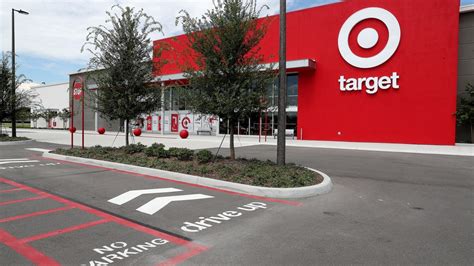 Target Store Small 的图像结果