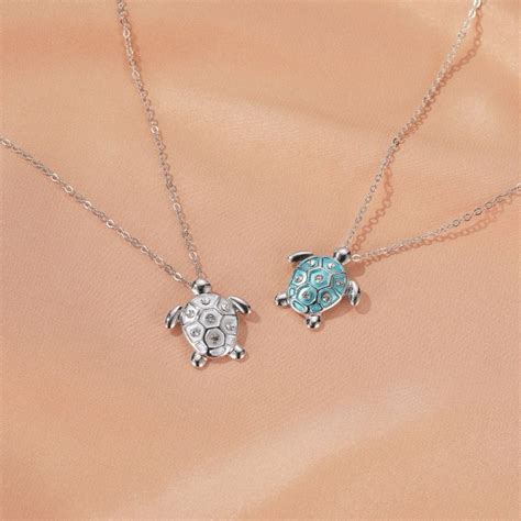 Turtle (Chain + Pendant)