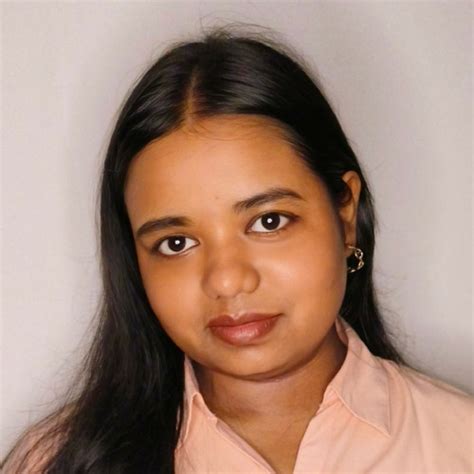 Fatma - History teacher in Guwahati - ₹300/h