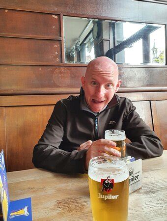 LE LOUVRE DE SAINT GILLES, Brussels - Restaurant Reviews & Photos ...