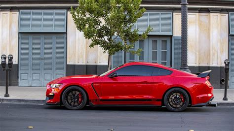 Shelby launches Signature Edition upgrade for Ford Mustang Shelby GT350