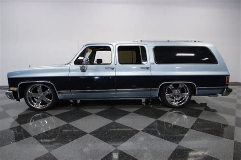 1990 Chevrolet Suburban | Classic Cars for Sale - Streetside Classics
