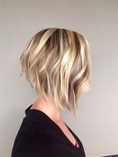 Angled Bob Hairstyles Side View by Angled Bob With Images Angled Bob Haircuts Bob Angled Bob Hairstyles Side View