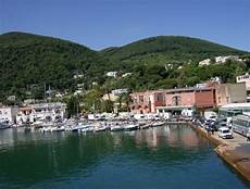 booking ischia porto wo auf ischia 252 bernachten die sechs gemeinden der insel booking ischia porto wo auf ischia 252 bernachten die sechs gemeinden der insel