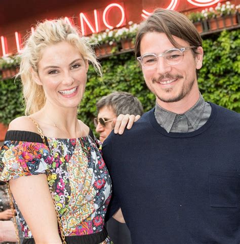 Josh Hartnett With His Girlfriend