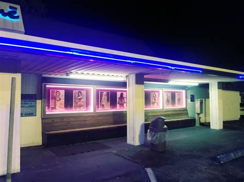 CAFE RISQUE - Micanopy FL - Hours, Directions, Reviews - Loc8NearMe