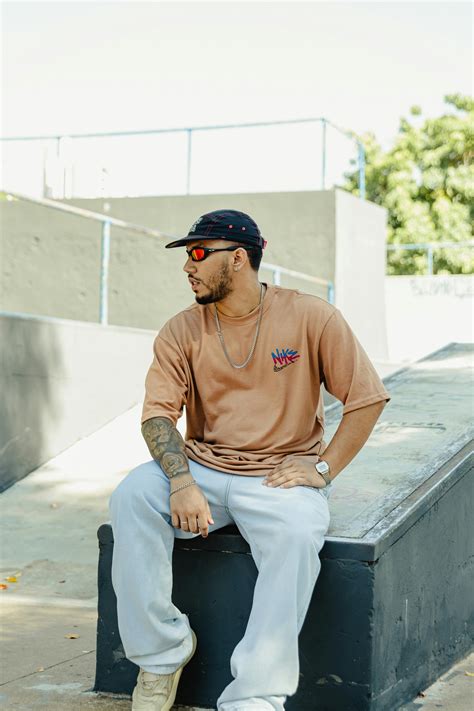 Man In Speedo Photos, Download The BEST Free Man In Speedo Stock Photos ...