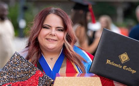 Non-traditional student starts college at 37, now heading to Yale ...