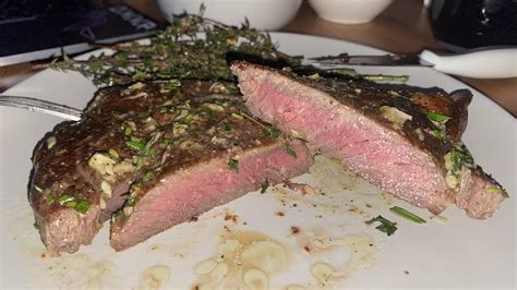 23€ Dry-aged Spanish Ribeye, how’d I do? : r/steak