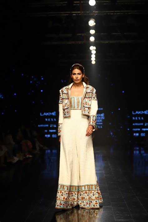 Off White Jumpsuit With Rafia & Metallic Wire Embroidery – Nikita ...