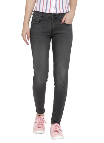 Buy Latest Fashion For Men, Women and Kids | Pepe Jeans London