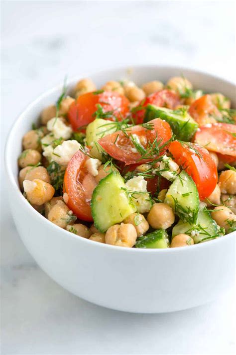 Easy Chickpea Salad Recipe