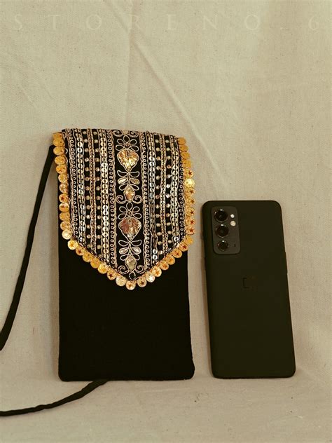 PATAKA MINI MOBLIE SLING – Store No.6