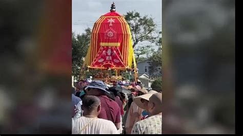 Untimely Rath yatra in Houston by ISKCON