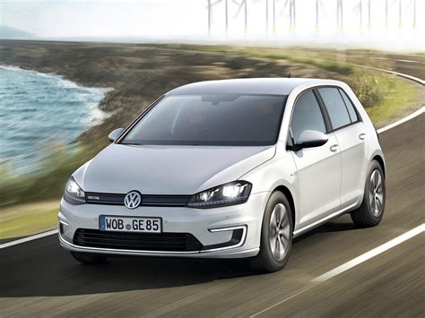 volkswagen golf electric car reviews