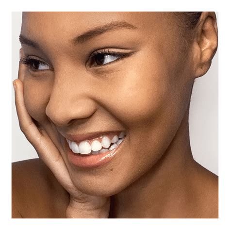 Liquid Touch Weightless Foundation • 430W