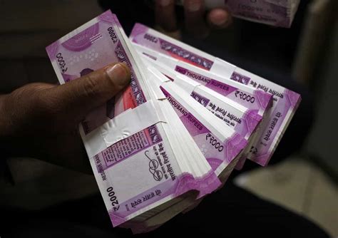 Rupee vs US dollar: Indian currency gains 6 paise to 73.42 | Zee Business