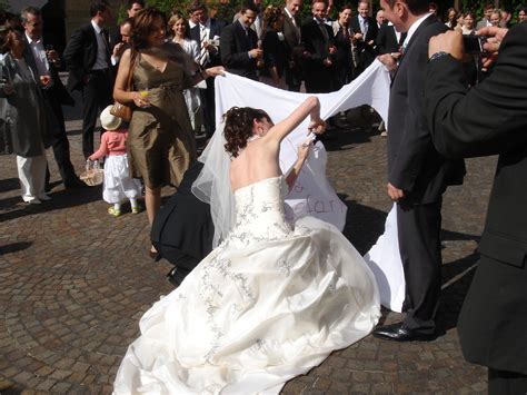 German Marriages Traditions The German Wedding Tradition Of Sawing A