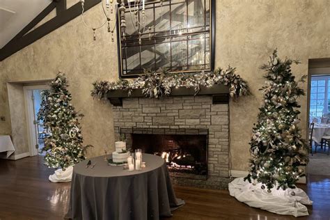 Country Club Wedding Venues - WeddingWire